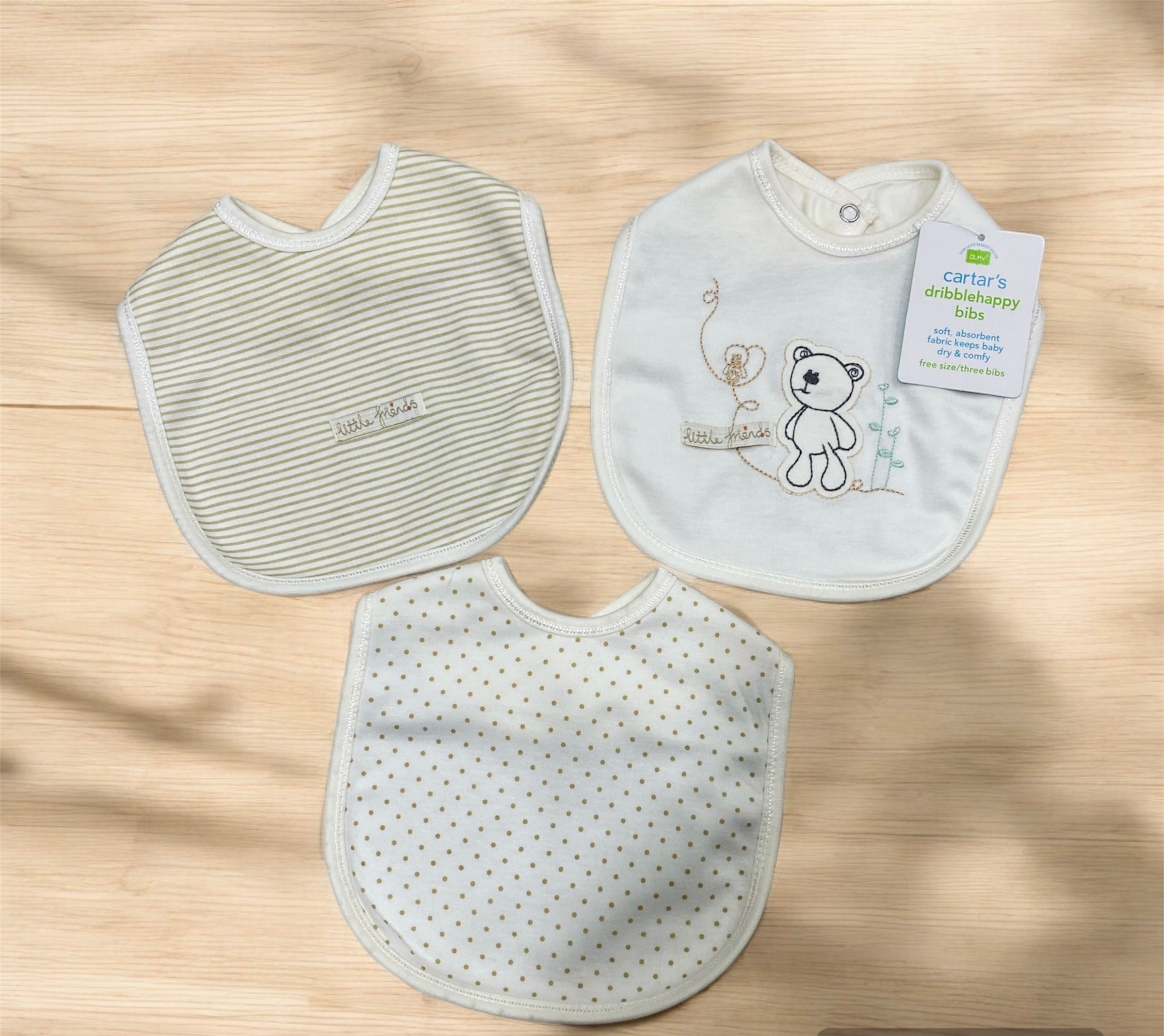 Carter's pack of 3 cotton bibs 0m+